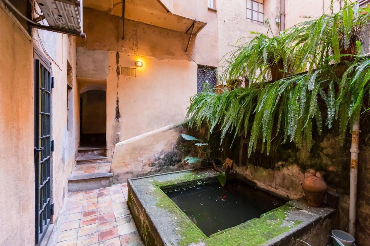 The Unique Pantheon Apartment Rom